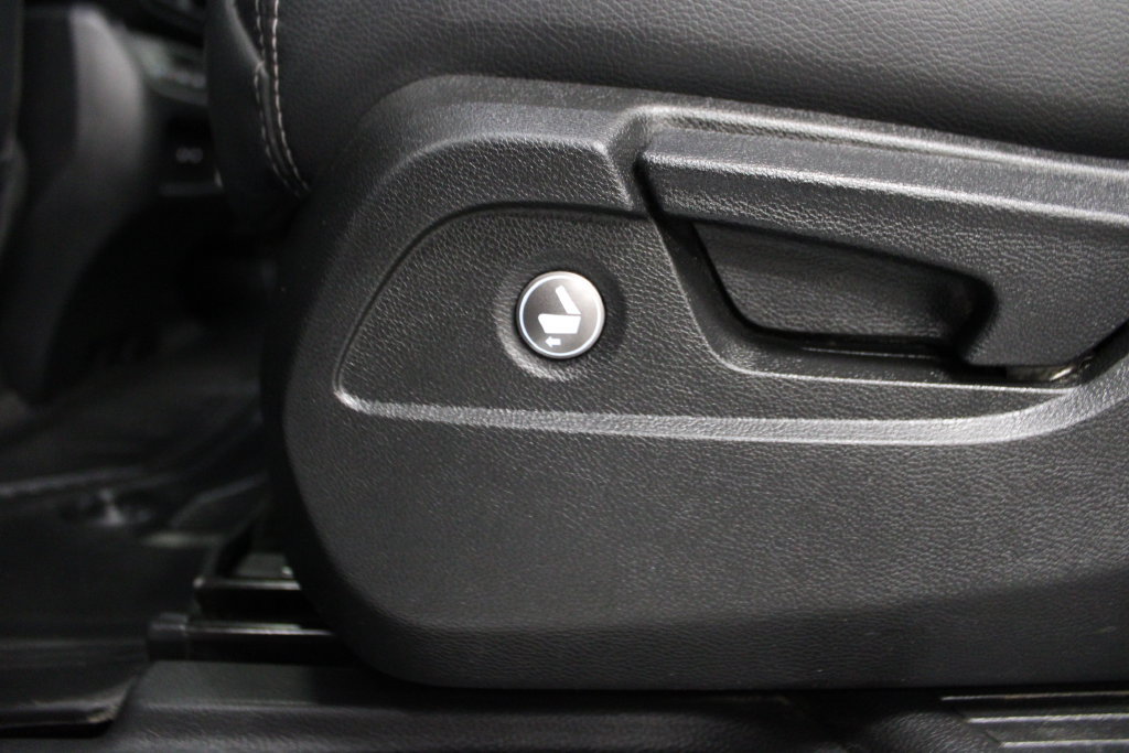 Used 2024 Honda Pilot Touring image 39