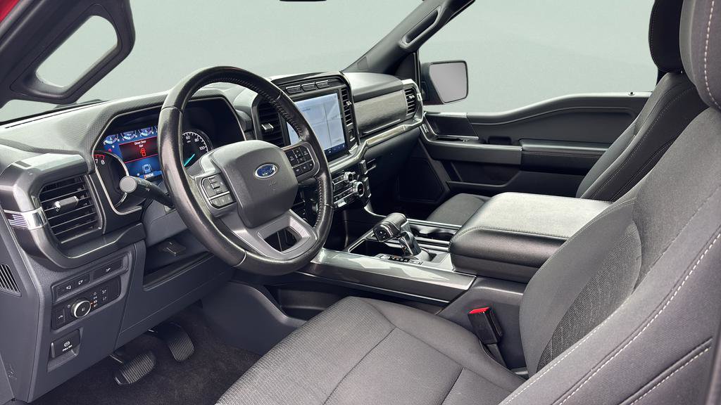 Certified 2022 Ford F150 XLT w/ Equipment Group 302A High image 4