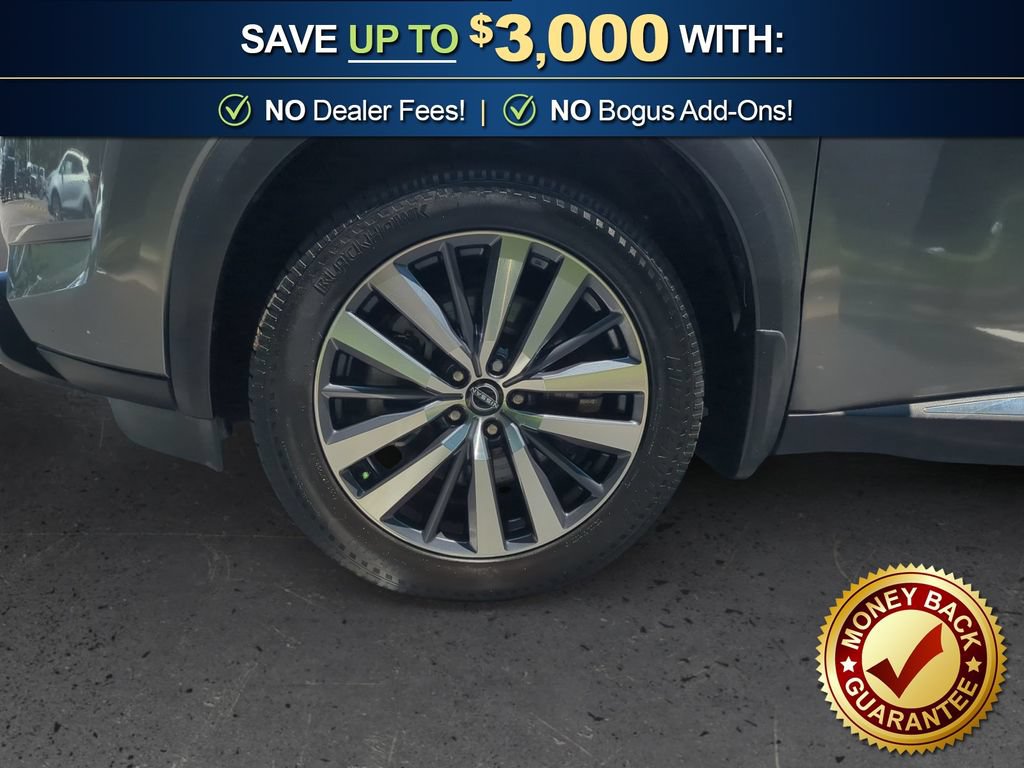 Used 2022 Nissan Pathfinder Platinum w/ Cargo Package FWD image 13