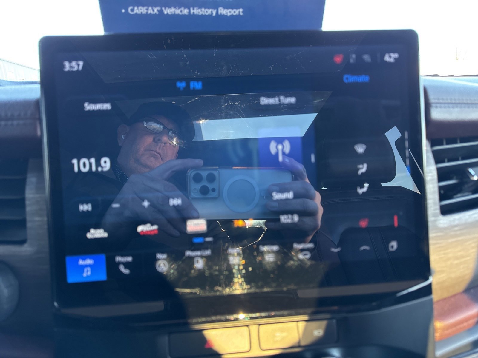 Certified 2023 Ford Expedition Limited image 33