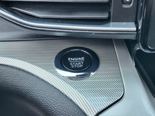 Certified 2023 Ford Explorer XLT w/ Equipment Group 202A image 27