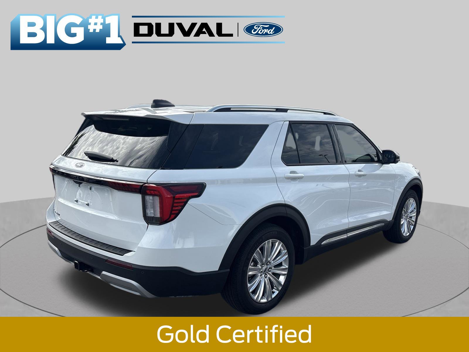 Certified 2025 Ford Explorer Platinum RWD image 2