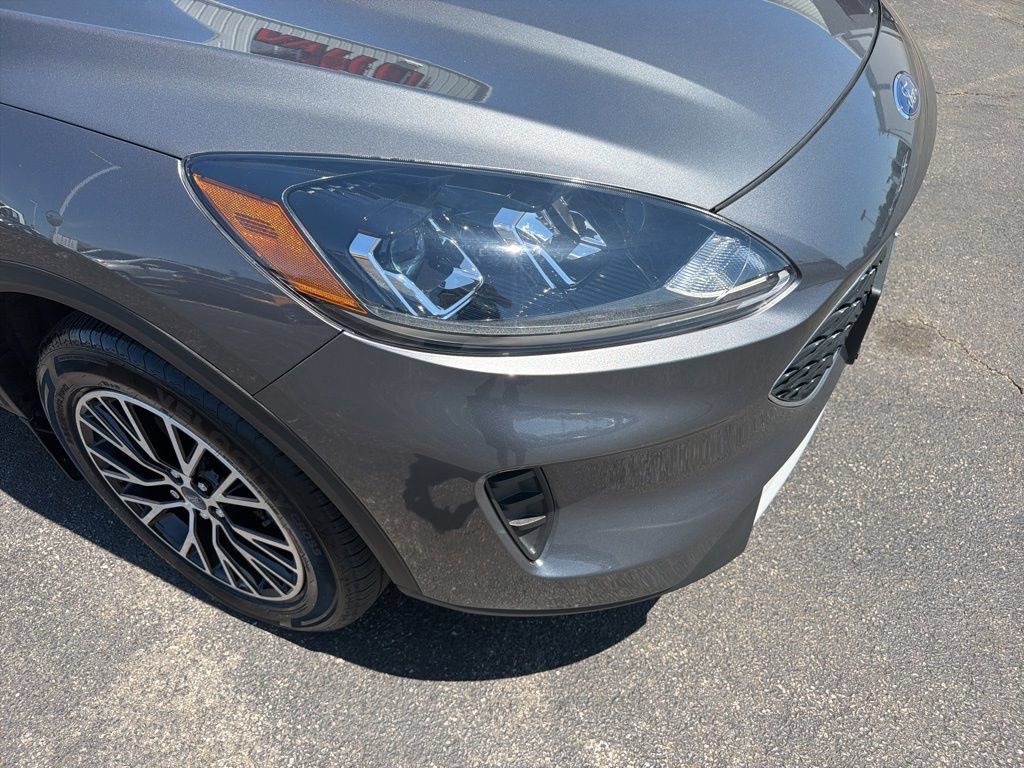 Certified 2021 Ford Escape SE FWD image 13
