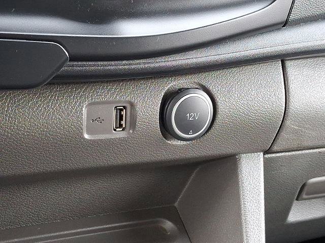 Certified 2021 Ford Transit 350 w/ Interior Upgrade Package image 25
