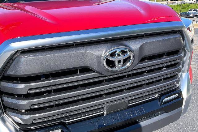 Used 2023 Toyota Tundra Limited w/ Power Package AWD/4WD image 30