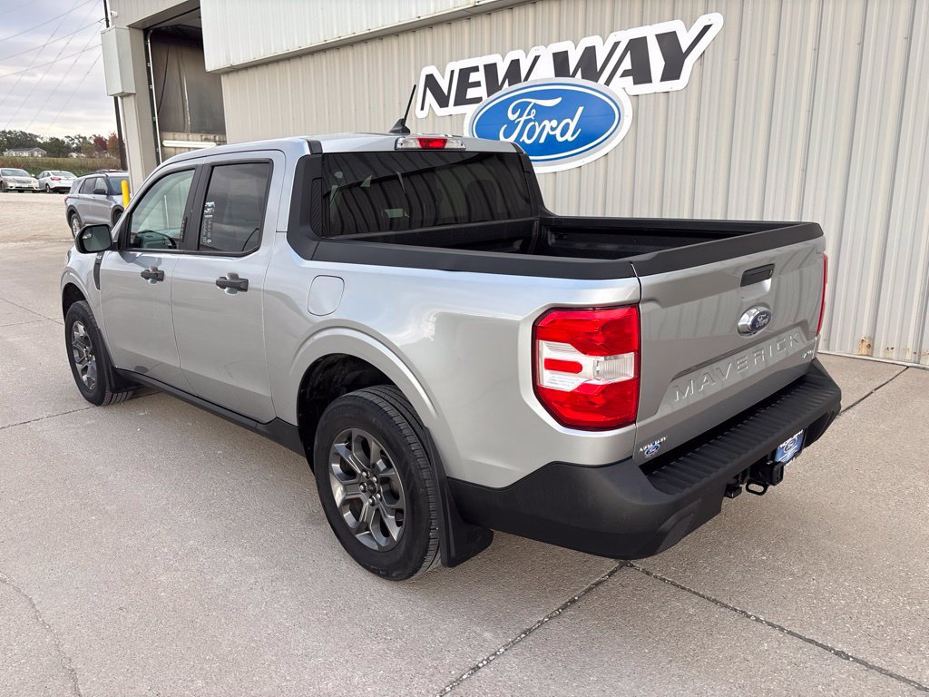 Certified 2022 Ford Maverick XLT w/ Equipment Group 300A Standard AWD/4WD image 6