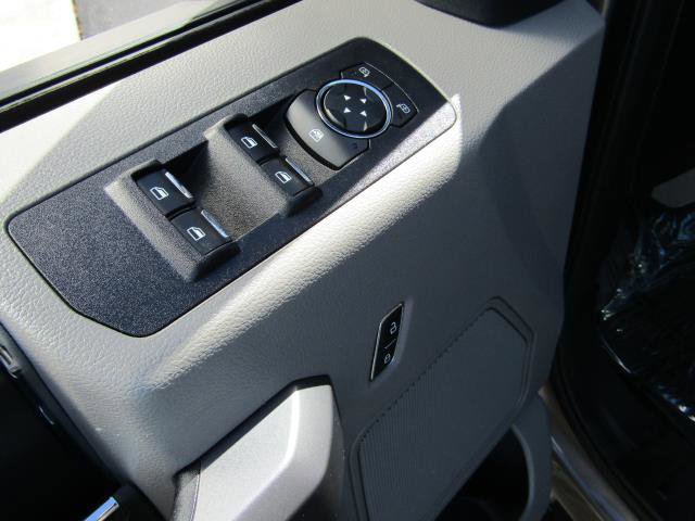 Certified 2019 Ford F150 XLT w/ Equipment Group 302A Luxury image 16