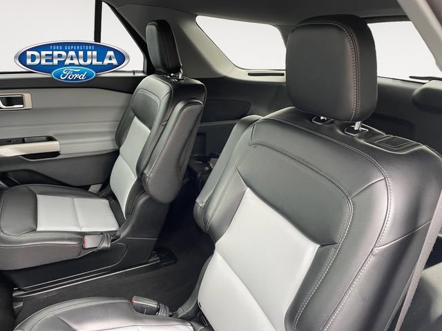 Certified 2023 Ford Explorer XLT w/ Equipment Group 202A AWD/4WD image 17