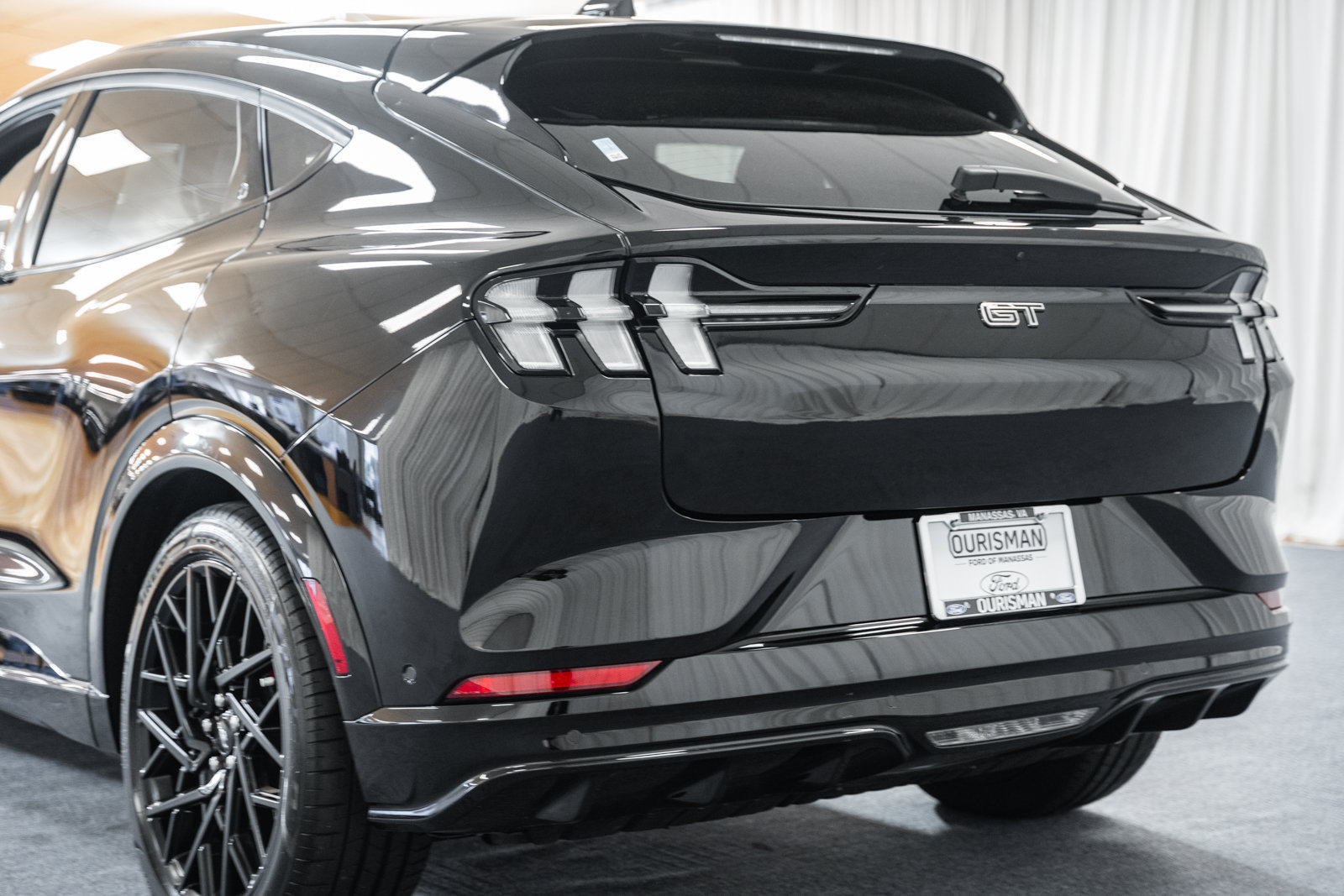 Certified 2023 Ford Mustang Mach-E GT w/ GT Performance Edition AWD/4WD image 6