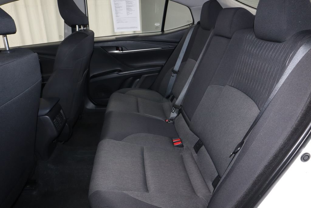 Used 2025 Toyota Camry LE FWD image 22