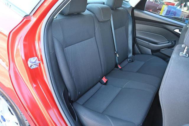 Certified 2018 Ford Focus SE image 22