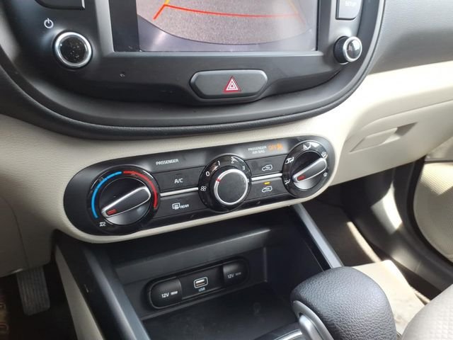 Used 2022 Kia Soul LX w/ Technology Package FWD image 27