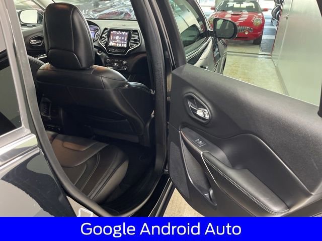 Used 2019 Jeep Cherokee Limited image 26