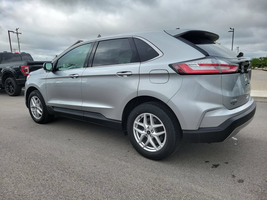 Certified 2023 Ford Edge SEL AWD/4WD image 3