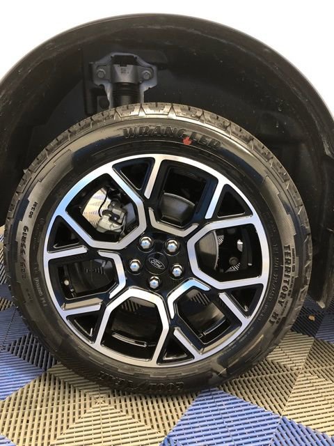 Certified 2025 Ford Maverick Lariat w/ 4K Tow Package image 12