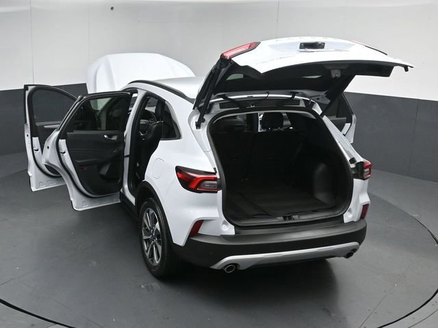 Certified 2025 Ford Escape Platinum AWD/4WD image 58
