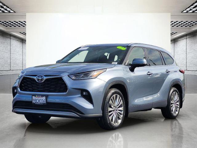 Used 2022 Toyota Highlander Platinum AWD/4WD image 10