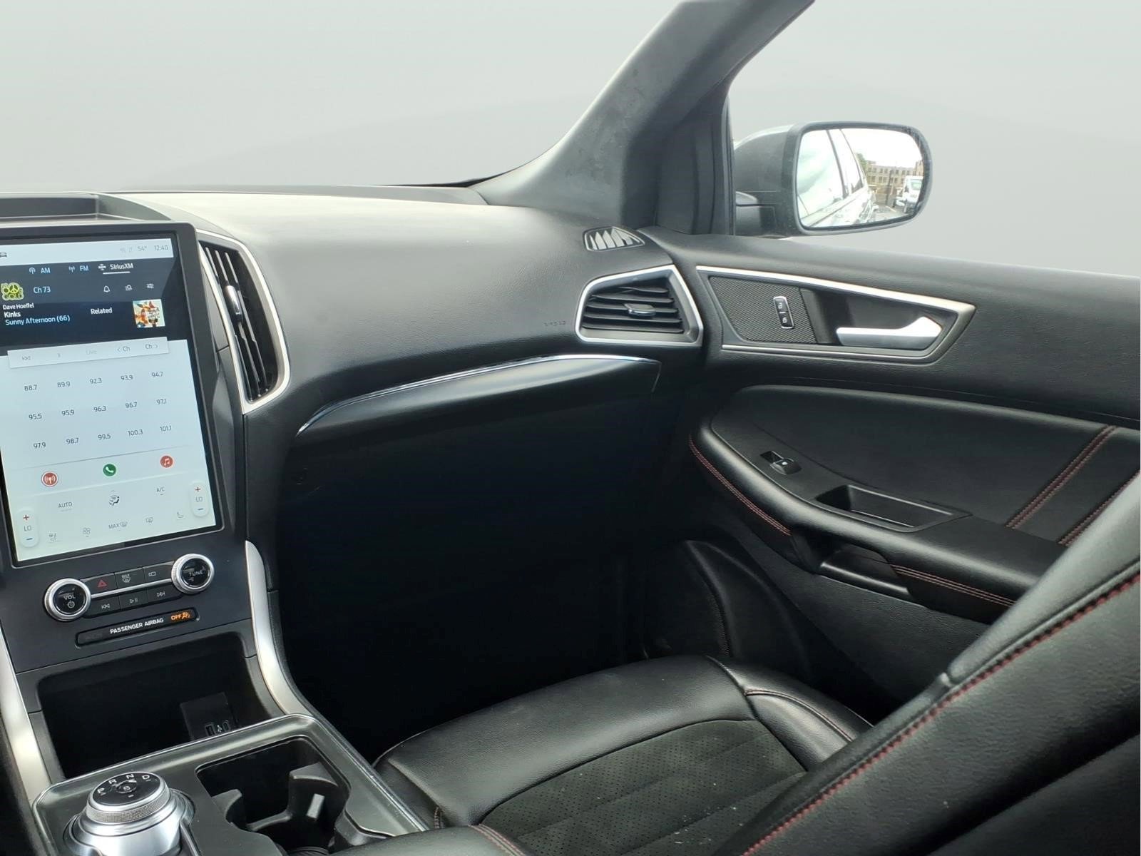 Certified 2023 Ford Edge ST-Line AWD/4WD image 12