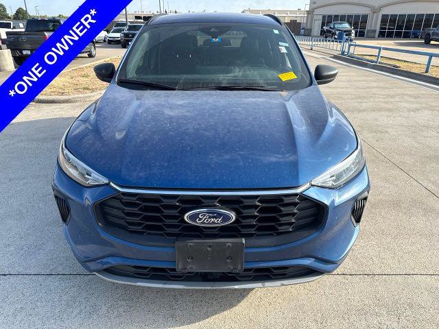 Certified 2023 Ford Escape ST-Line w/ Tech Pack #1 FWD image 2