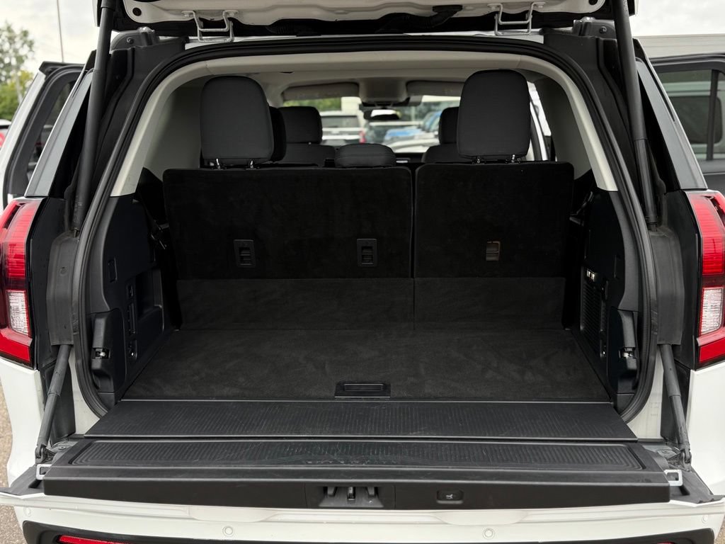 Certified 2025 Ford Expedition Active AWD/4WD image 21