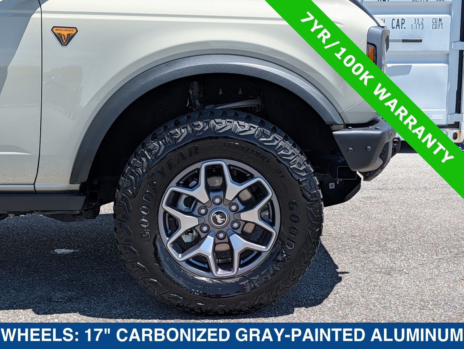 Certified 2025 Ford Bronco Badlands AWD/4WD image 12