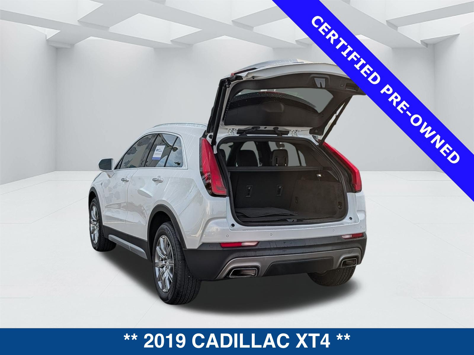 Used 2019 Cadillac XT4 Premium Luxury FWD image 14