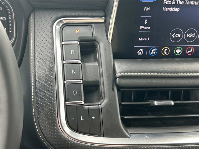 Used 2021 GMC Yukon XL SLT image 41