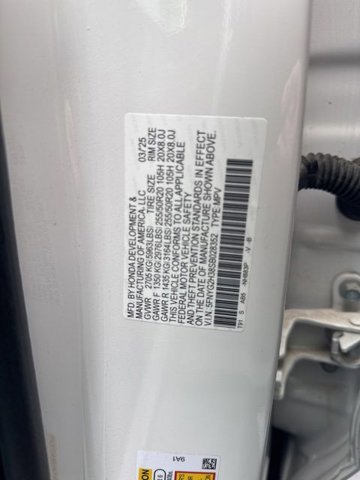 Used 2025 Honda Pilot Sport image 5