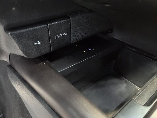 Used 2024 Toyota Camry SE AWD/4WD image 24