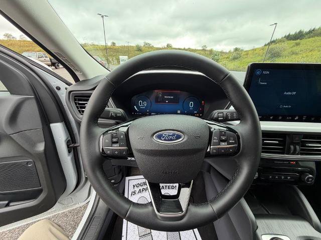 Certified 2025 Ford Escape Platinum AWD/4WD image 34