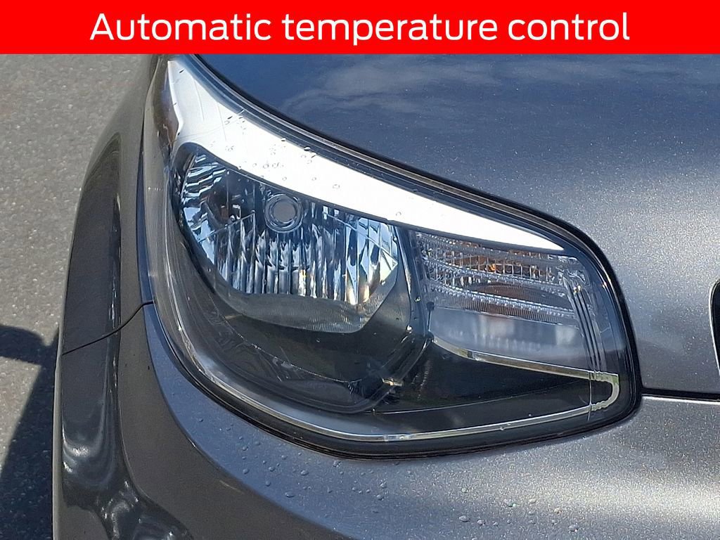 Used 2018 Kia Soul ! image 9