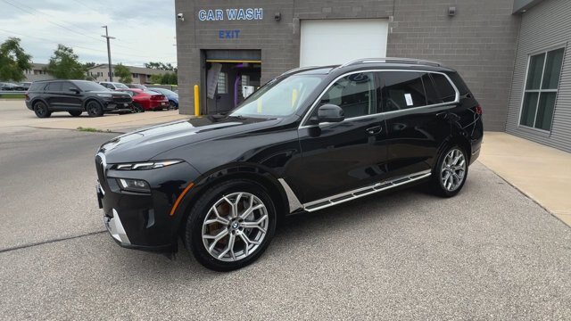 Used 2024 BMW X7 xDrive40i AWD/4WD image 5