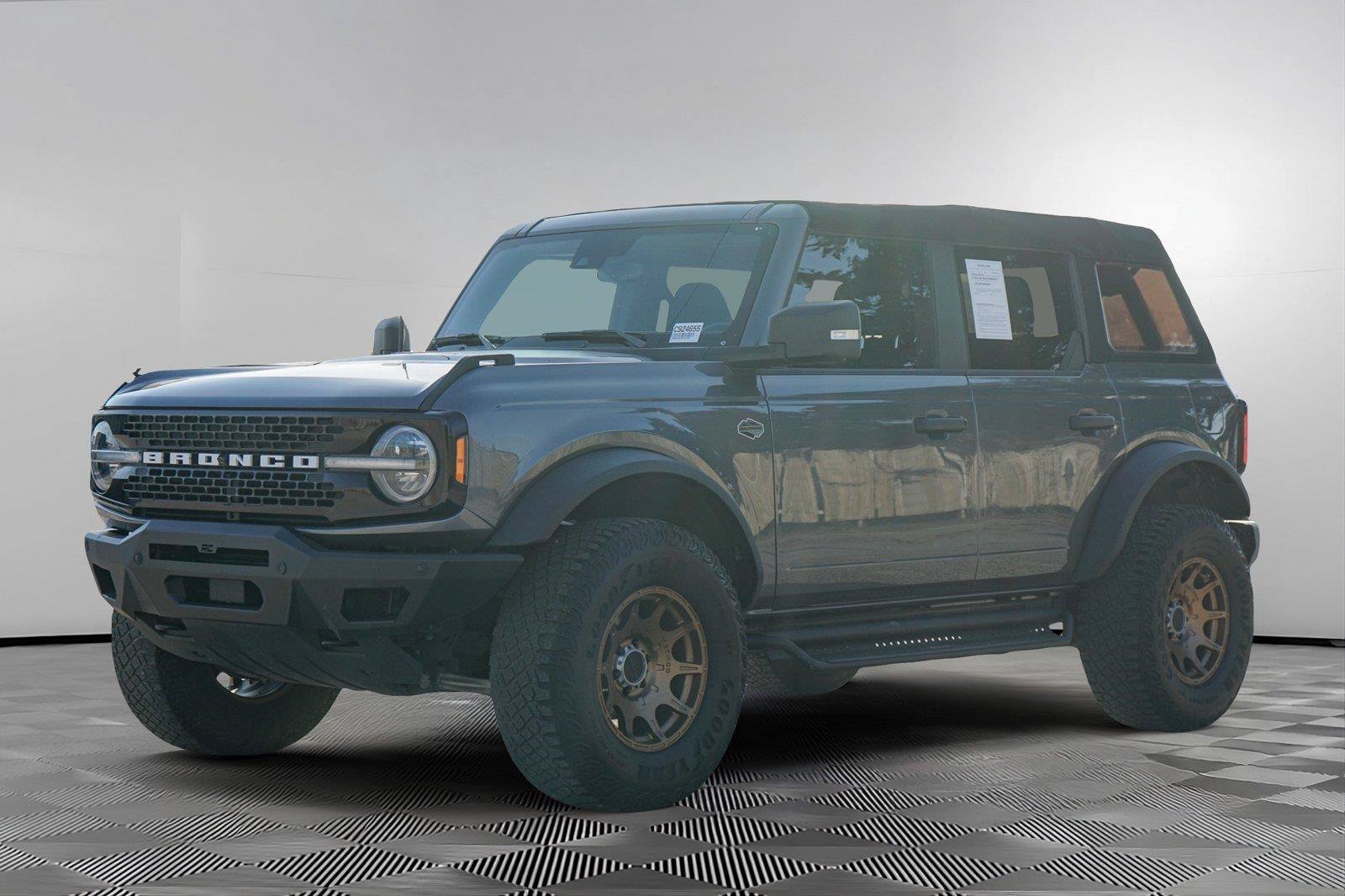 Certified 2022 Ford Bronco Wildtrak AWD/4WD image 8