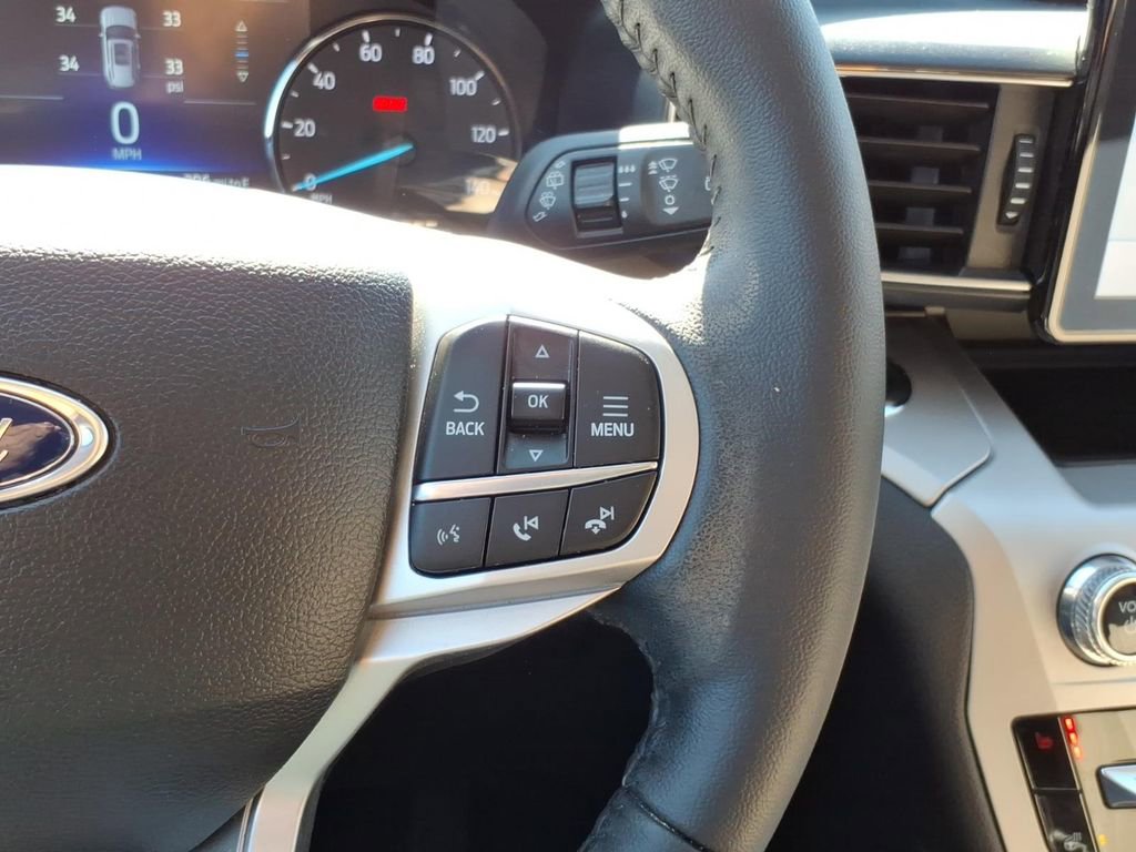 Certified 2023 Ford Explorer XLT w/ Equipment Group 202A image 18