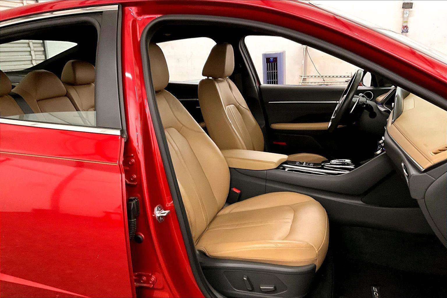 Used 2021 Hyundai Sonata Limited w/ Cargo Package image 7