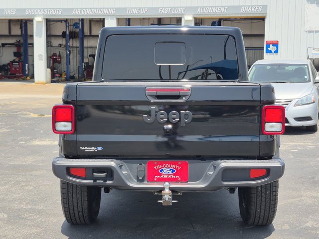 Used 2025 Jeep Gladiator Mojave AWD/4WD image 5