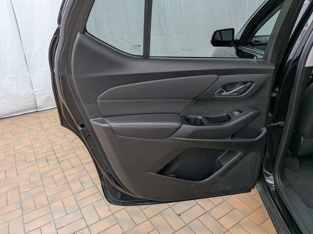 Used 2020 Chevrolet Traverse LT w/ LT Premium Package AWD/4WD image 22