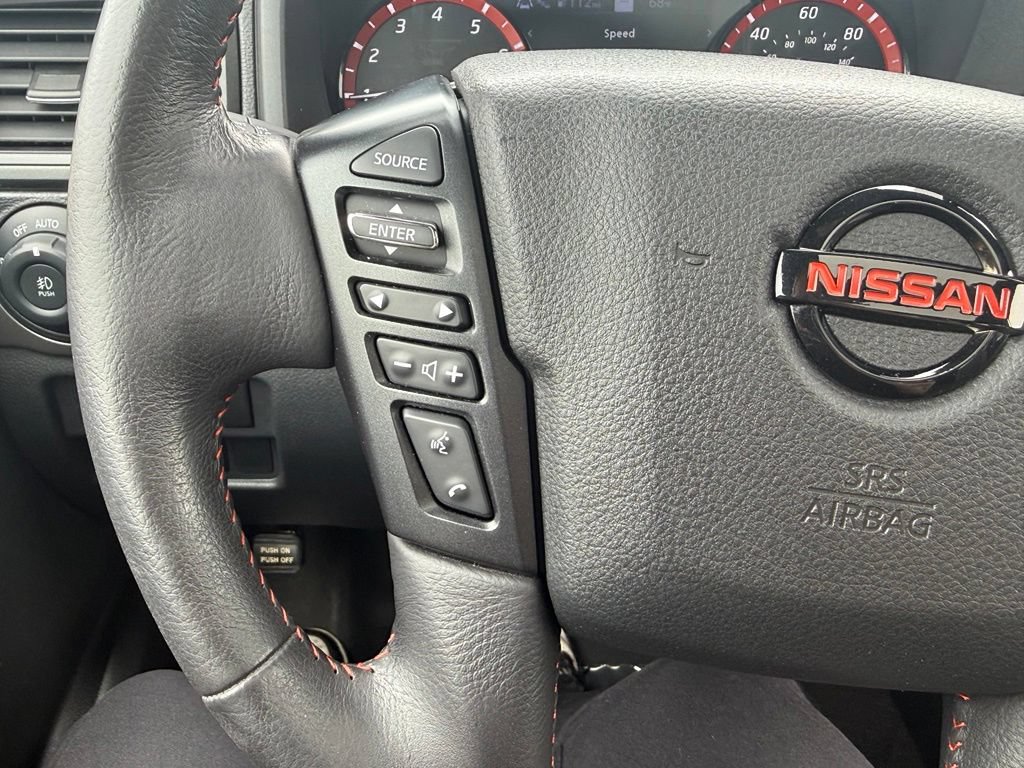 Used 2022 Nissan Titan PRO-4X w/ Pro-4x Convenience Package AWD/4WD image 22