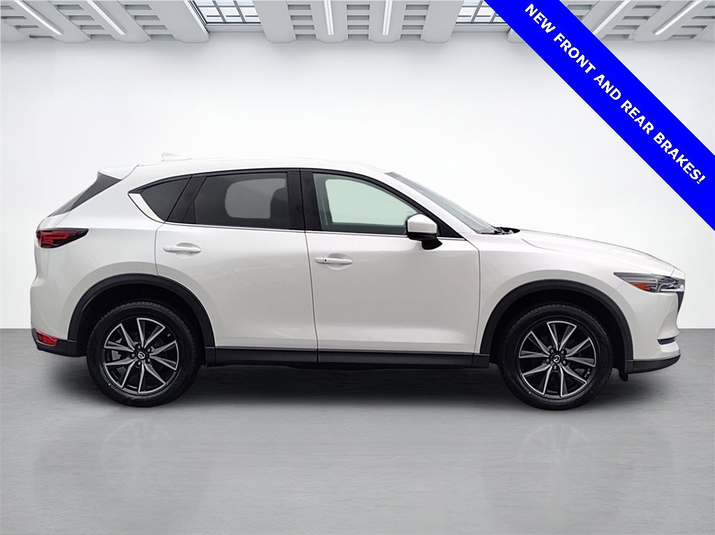 Used 2017 MAZDA CX-5 Grand Touring image 2