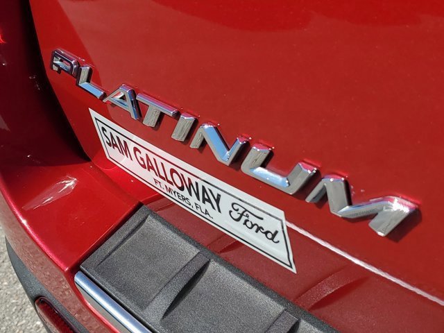 Certified 2020 Ford Explorer Platinum w/ Premium Technology Package image 12