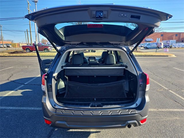 Used 2023 Subaru Forester Limited image 25