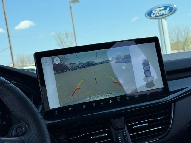 Certified 2023 Ford Escape ST-Line w/ Tech Pack #1 AWD/4WD image 2