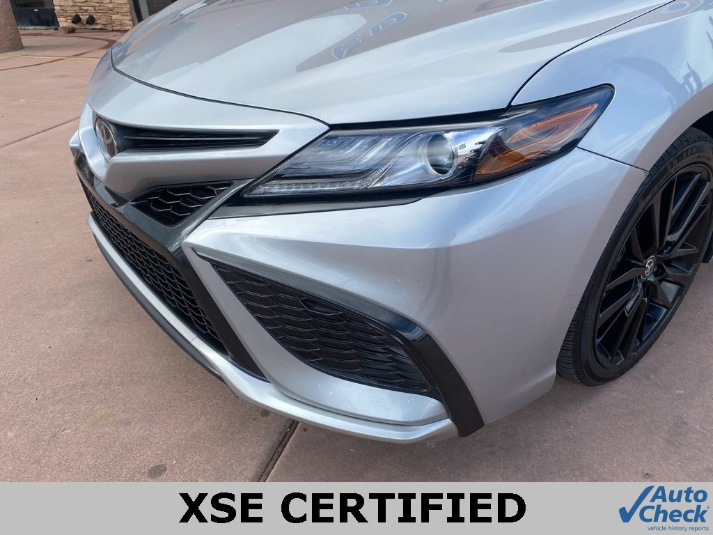 Used 2023 Toyota Camry XSE image 3