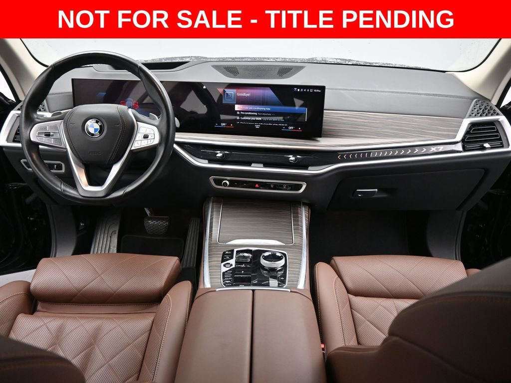 Used 2023 BMW X7 xDrive40i w/ Parking Assistance Package image 17