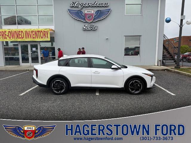 Used 2025 Kia K4 EX FWD image 1