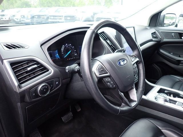 Certified 2024 Ford Edge SEL AWD/4WD image 14