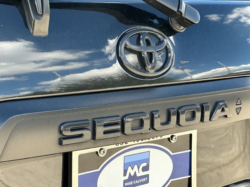 Used 2021 Toyota Sequoia TRD Pro AWD/4WD image 29