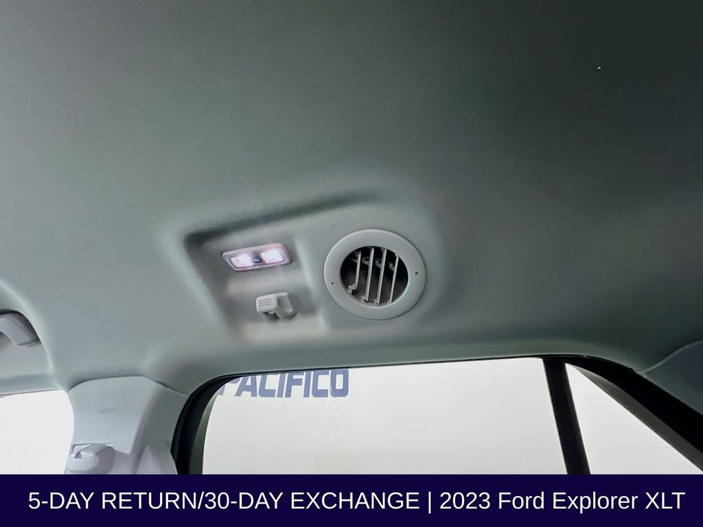 Certified 2023 Ford Explorer XLT image 38