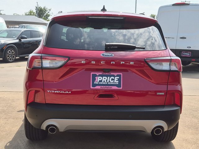 Certified 2021 Ford Escape Titanium FWD image 7