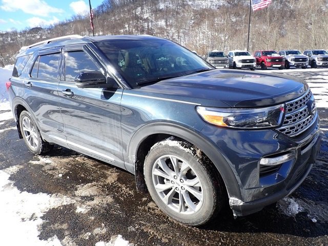 Certified 2022 Ford Explorer Limited w/ Equipment Group 301A image 7